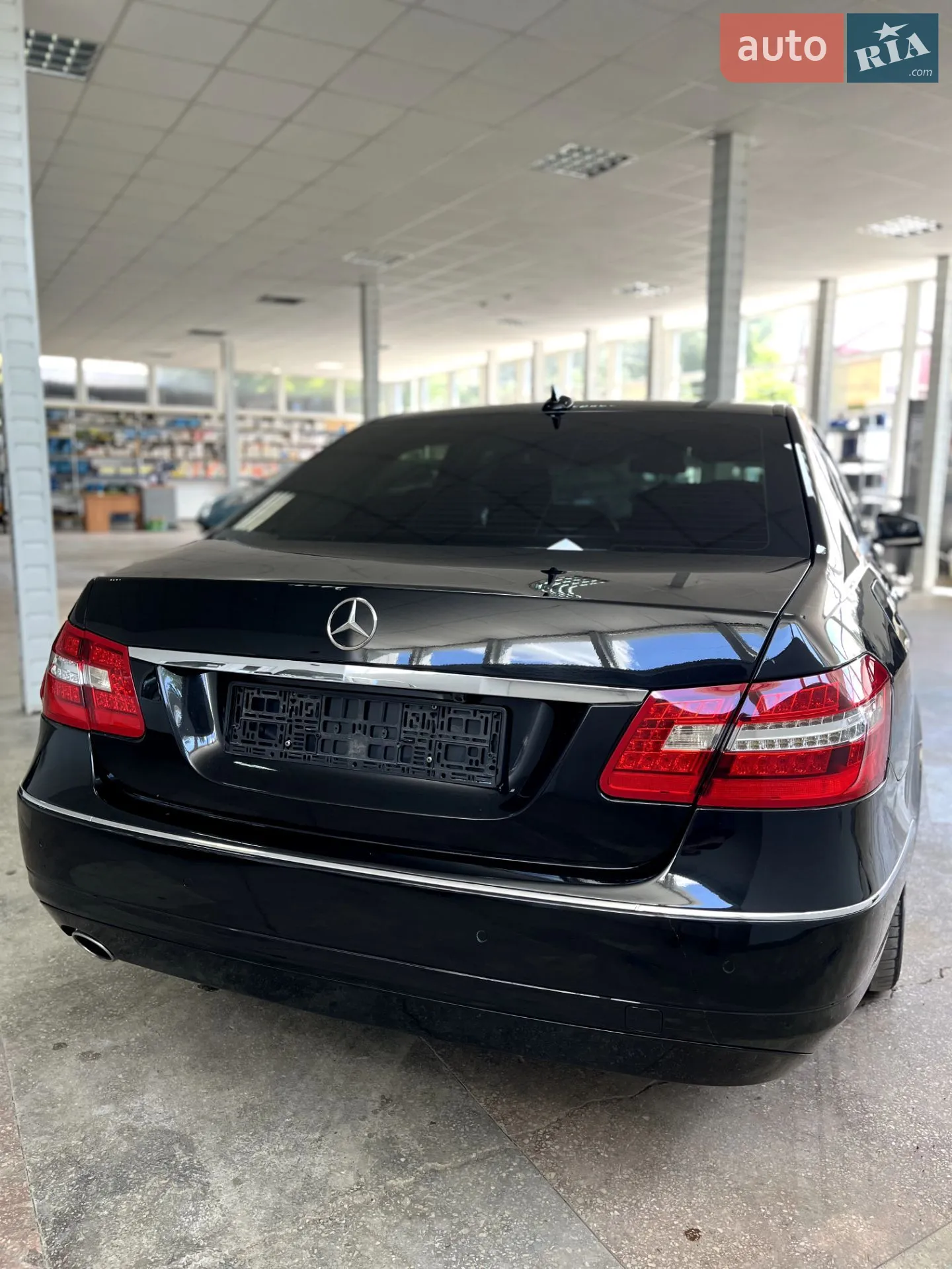 2012 Mercedes-Benz E-klasse - мініатюра 13