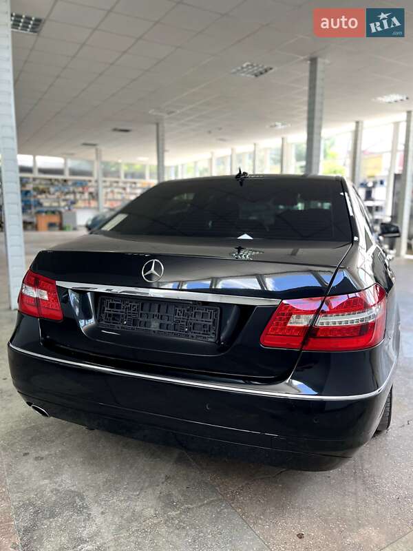 Седан Mercedes-Benz E-Class 2012 в Тернополі фото 13 Седан Mercedes-Benz E-Class 2012 в Тернополі