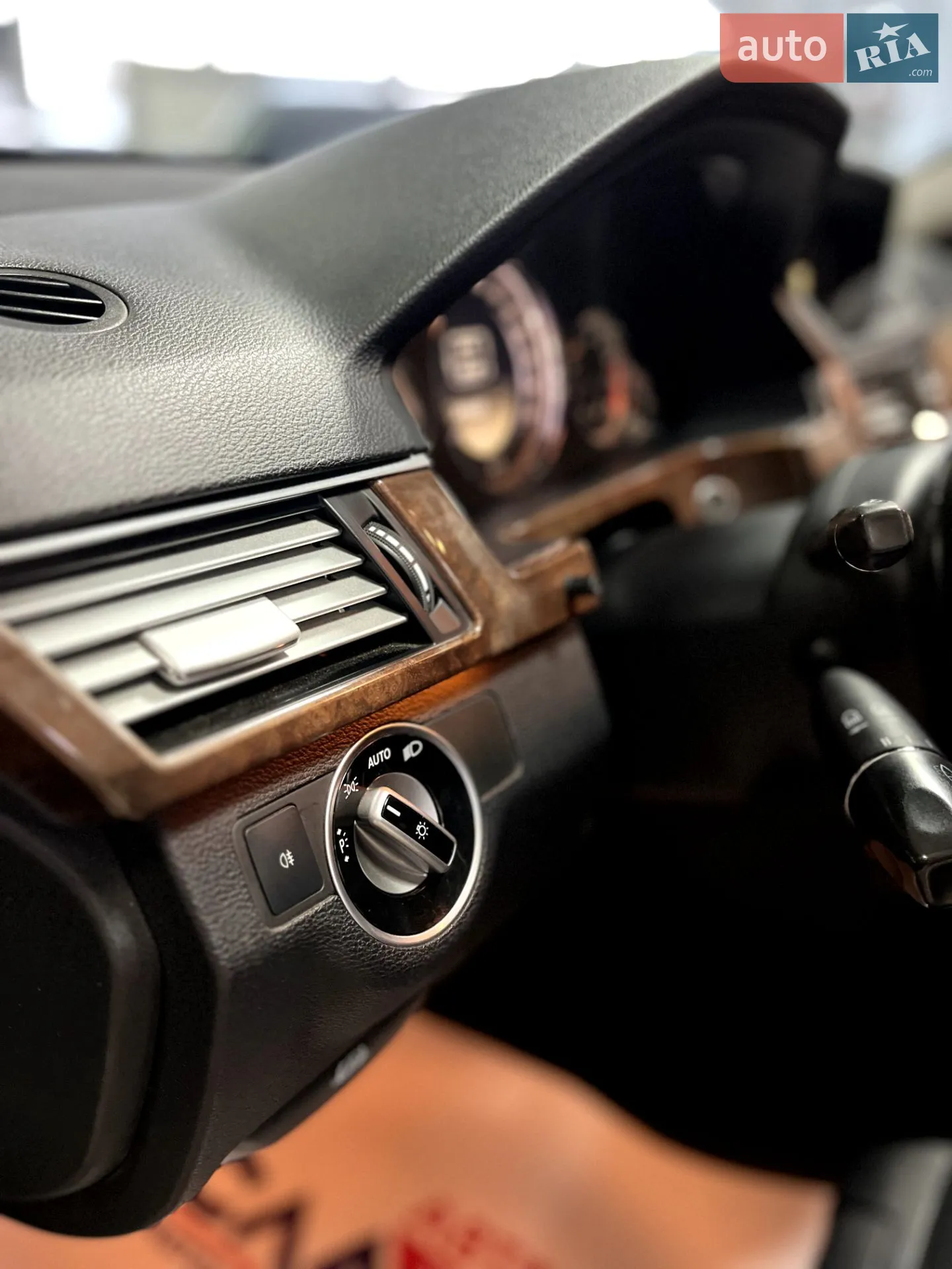 2012 Mercedes-Benz E-klasse - мініатюра 18