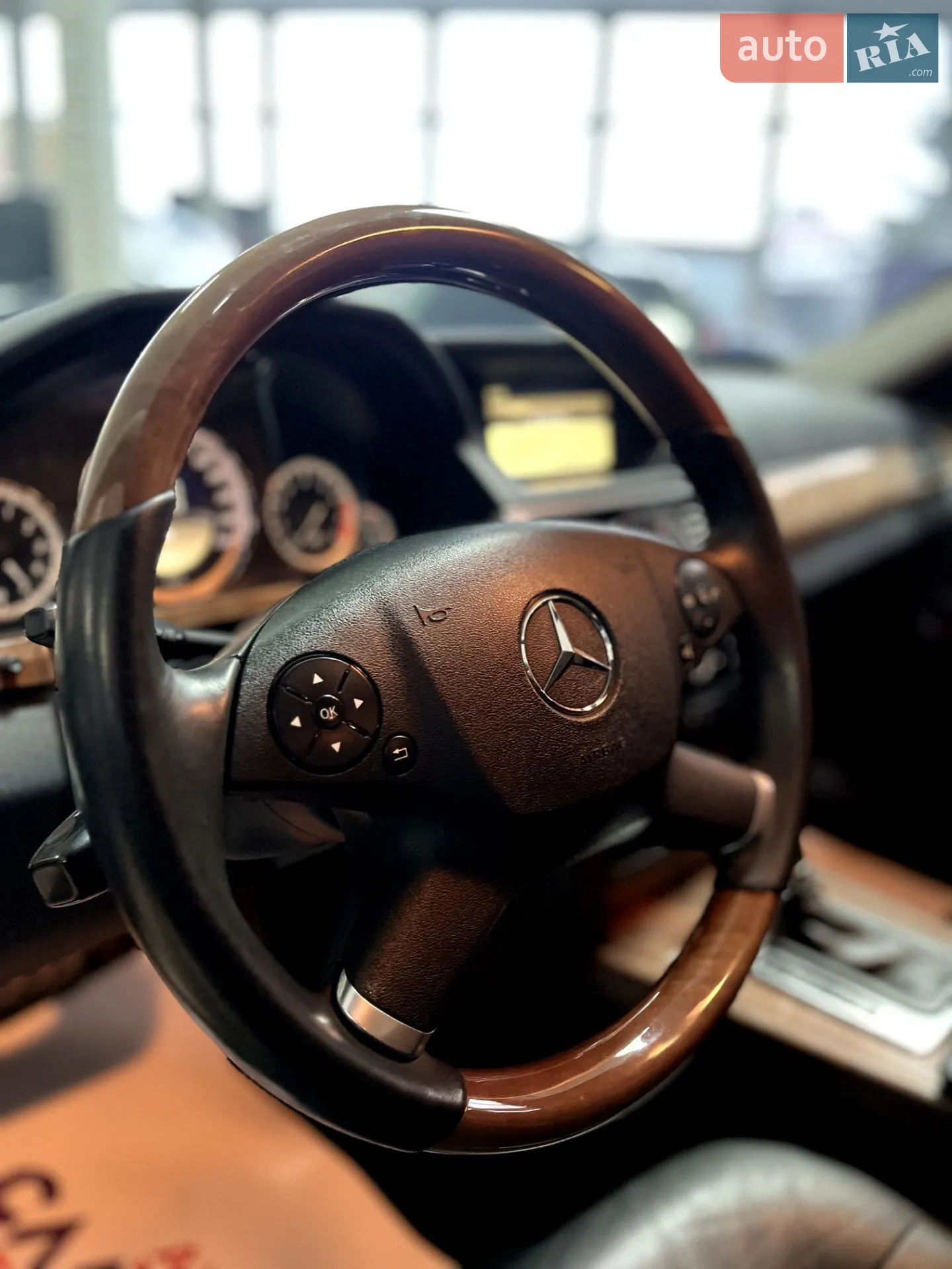 2012 Mercedes-Benz E-klasse - мініатюра 17