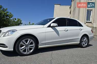 Седан Mercedes-Benz E-Class 2012 в 