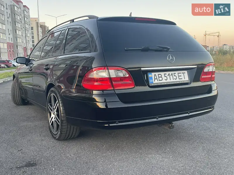 Mercedes-Benz E-Class 2004 VIN WDB2112261A584034 фото оголошення 12 з 65