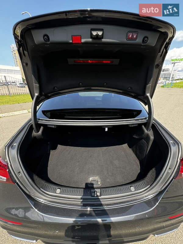 Седан Mercedes-Benz E-Class 2020 в Киеве фото 34 Седан Mercedes-Benz E-Class 2020 в Киеве