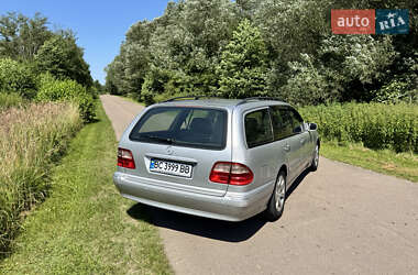 Универсал Mercedes-Benz E-Class 2001 в 