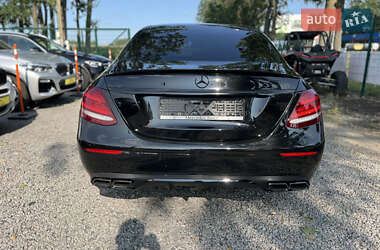 Седан Mercedes-Benz E-Class 2016 в 