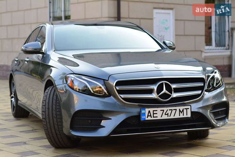 Седан Mercedes-Benz E-Class 2016 в Кривому Розі