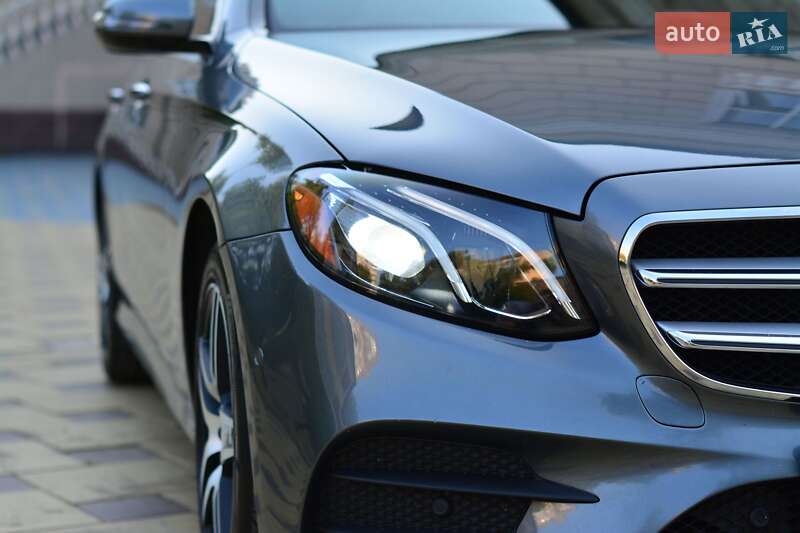Седан Mercedes-Benz E-Class 2016 в Кривому Розі