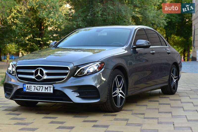 Седан Mercedes-Benz E-Class 2016 в Кривому Розі