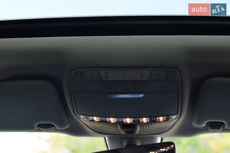 Седан Mercedes-Benz E-Class 2016 в Кривому Розі