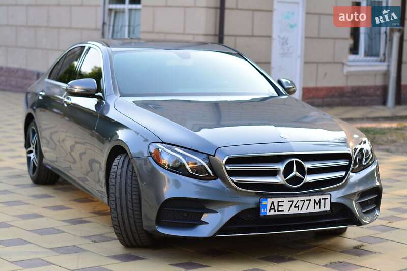 Седан Mercedes-Benz E-Class 2016 в Кривому Розі