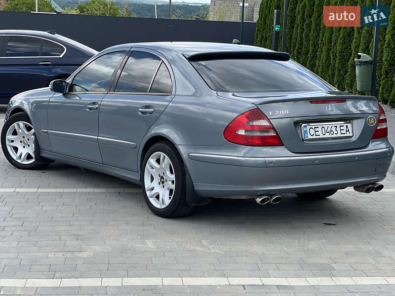 Mercedes-Benz E-Class 2005