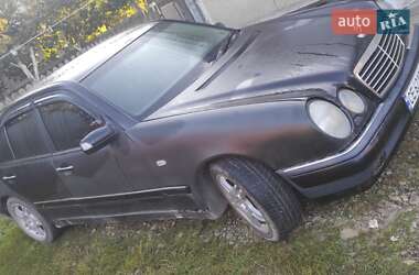 Седан Mercedes-Benz E-Class 1997 в 