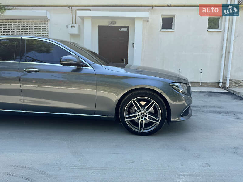 Седан Mercedes-Benz E-Class 2018 в Одессе фото 4 Седан Mercedes-Benz E-Class 2018 в Одессе