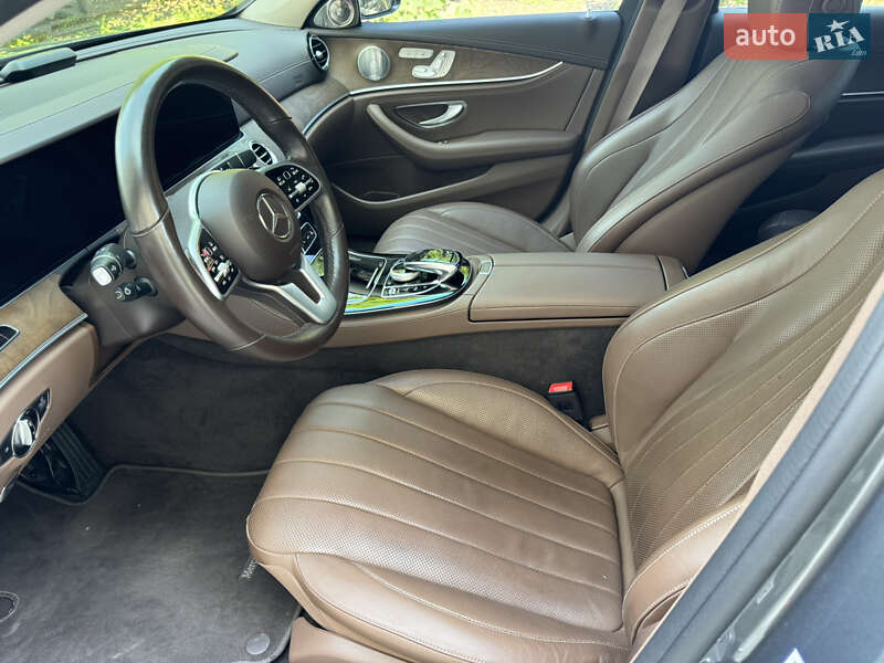 Седан Mercedes-Benz E-Class 2018 в Одессе фото 26 Седан Mercedes-Benz E-Class 2018 в Одессе