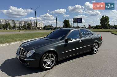 Седан Mercedes-Benz E-Class 2004 в Харкові