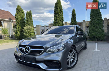 Седан Mercedes-Benz E-Class 2016 в 