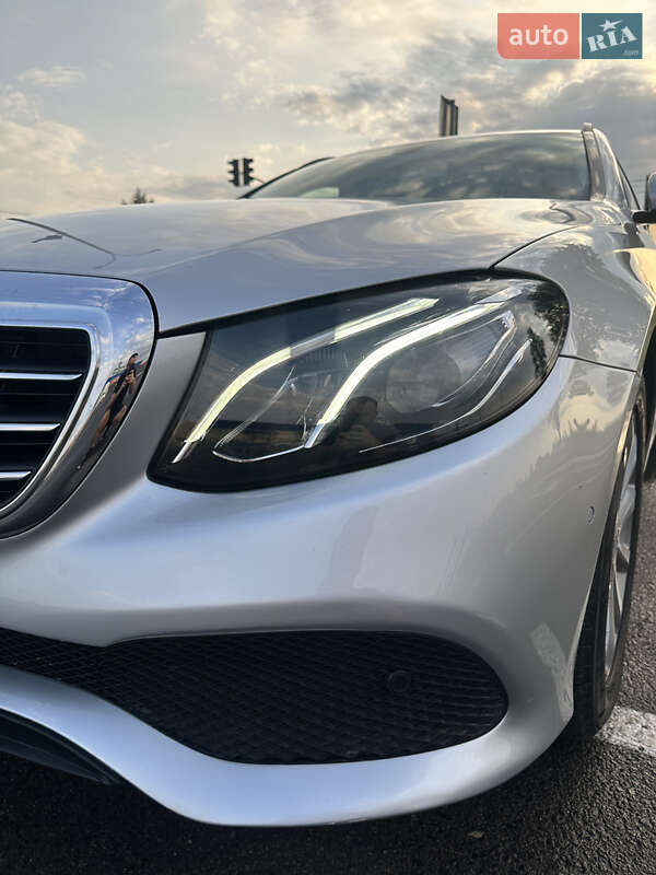 Универсал Mercedes-Benz E-Class 2019 в Луцке