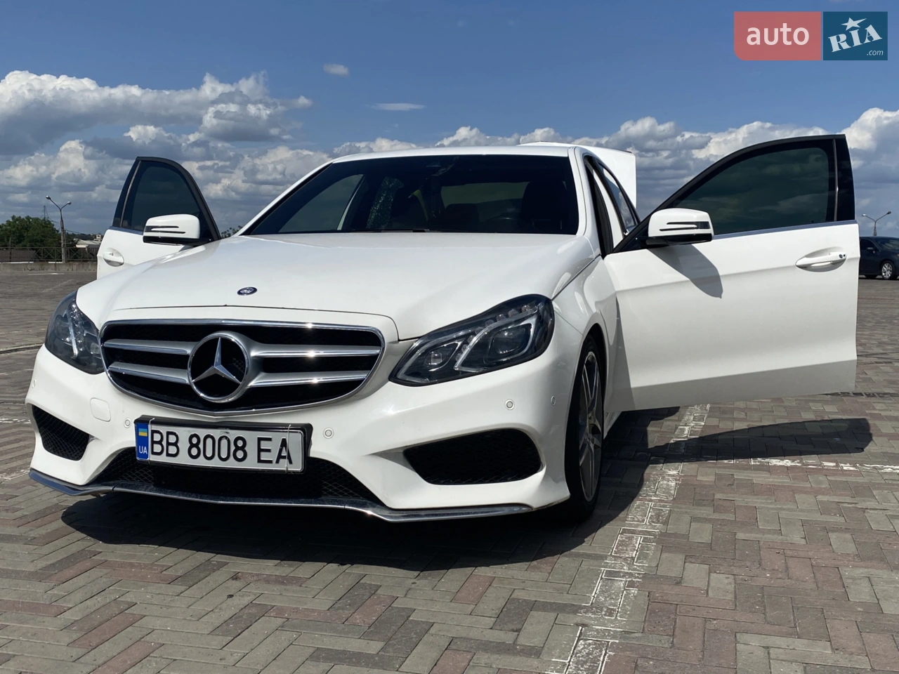 2013 Mercedes-Benz E-klasse - мініатюра 29