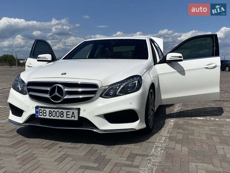 Седан Mercedes-Benz E-Class 2014 в Харкові