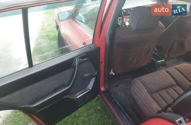 Универсал Mercedes-Benz E-Class 1985 в 