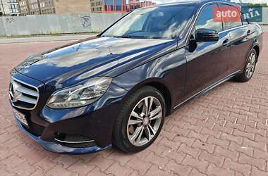 Седан Mercedes-Benz E-Class 2013 в Ровно