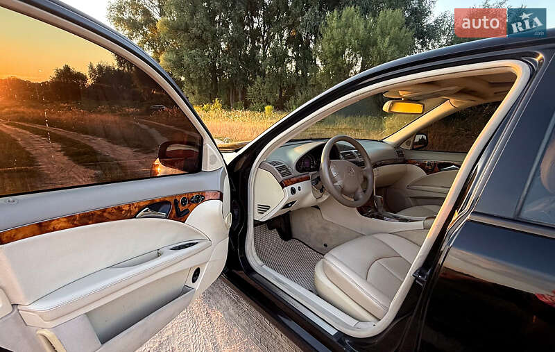 Седан Mercedes-Benz E-Class 2002 в Фастові фото 19 Седан Mercedes-Benz E-Class 2002 в Фастові