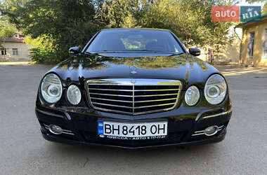 Седан Mercedes-Benz E-Class 2008 в 