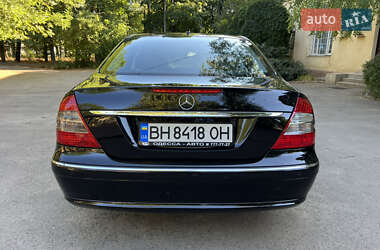 Седан Mercedes-Benz E-Class 2008 в 
