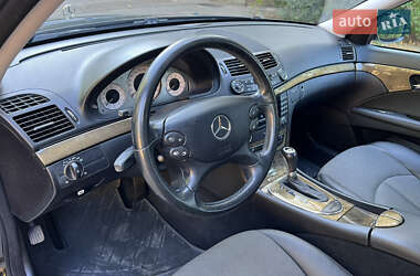 Седан Mercedes-Benz E-Class 2008 в 