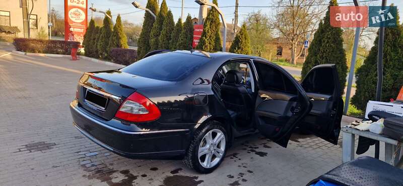 Седан Mercedes-Benz E-Class 2007 в Вінниці