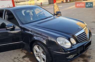 Седан Mercedes-Benz E-Class 2007 в 