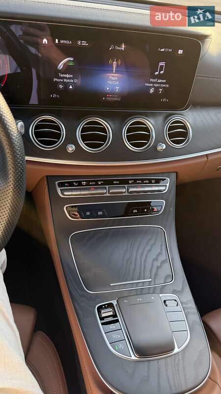Седан Mercedes-Benz E-Class 2022 в Києві
