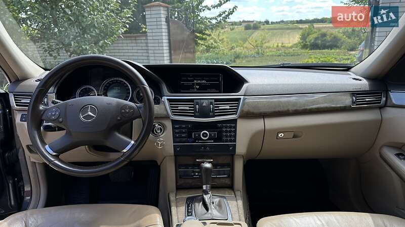 Седан Mercedes-Benz E-Class 2011 в Умани фото 6 Седан Mercedes-Benz E-Class 2011 в Умани