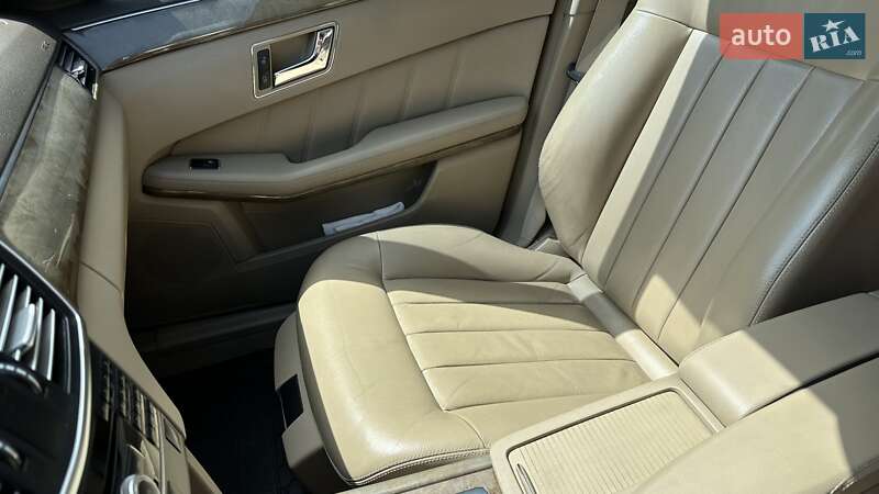Седан Mercedes-Benz E-Class 2011 в Умани фото 10 Седан Mercedes-Benz E-Class 2011 в Умани