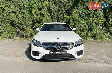 Седан Mercedes-Benz E-Class 2020 в Киеве