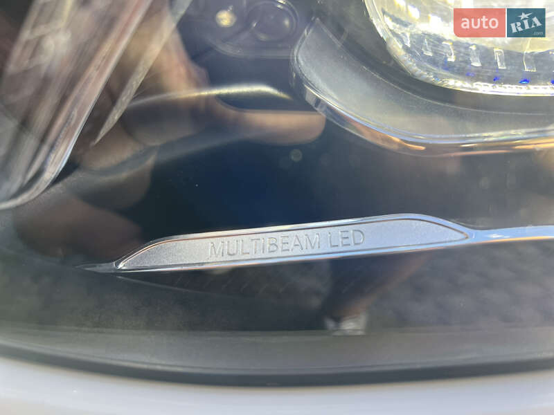 Седан Mercedes-Benz E-Class 2020 в Киеве
