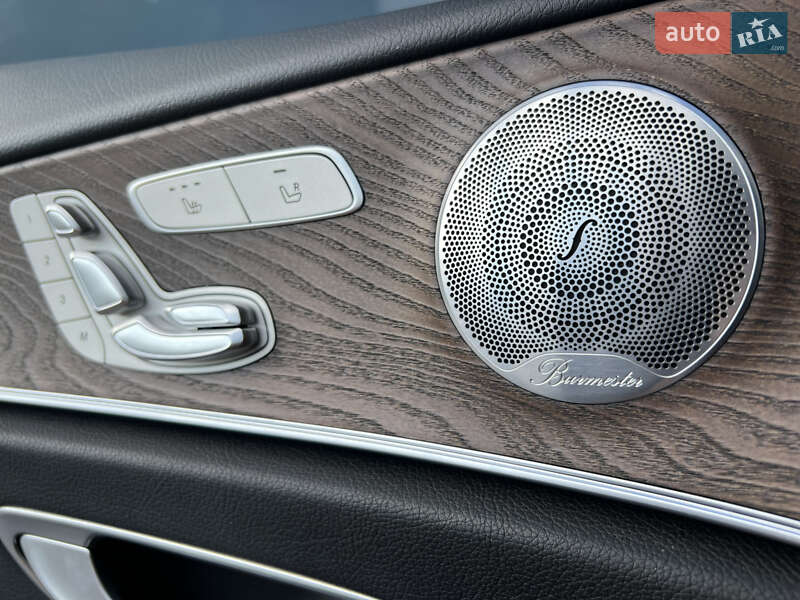 Седан Mercedes-Benz E-Class 2020 в Киеве