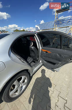 Седан Mercedes-Benz E-Class 2003 в 