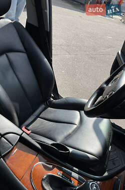Седан Mercedes-Benz E-Class 2007 в 