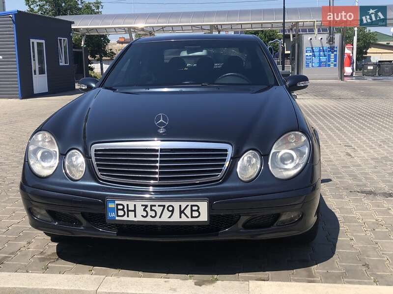 Седан Mercedes-Benz E-Class 2002 в Одесі