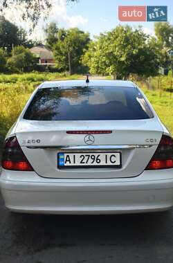 Седан Mercedes-Benz E-Class 2008 в 