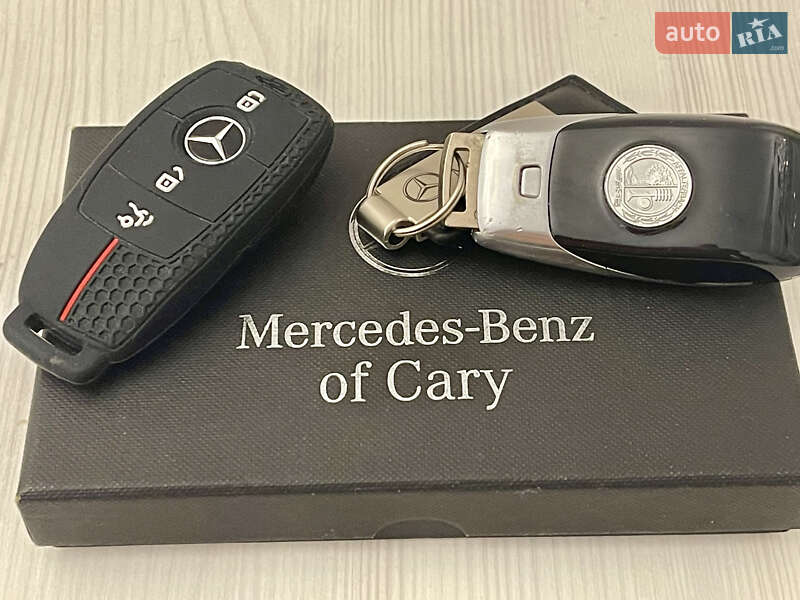 Седан Mercedes-Benz E-Class 2016 в Киеве