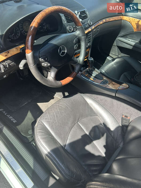 Седан Mercedes-Benz E-Class 2007 в Виннице