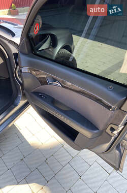 Седан Mercedes-Benz E-Class 2004 в 