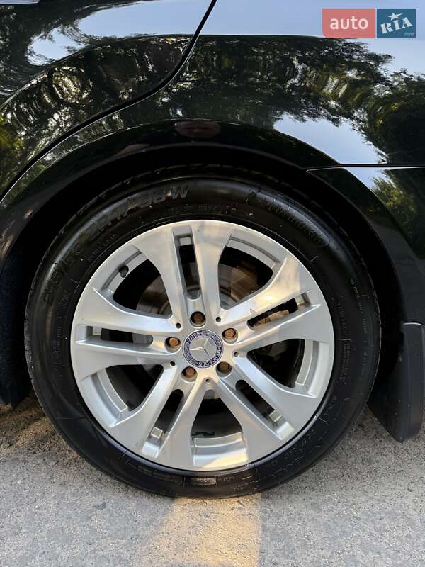 Седан Mercedes-Benz E-Class 2010 в Хмельницькому фото 5 Седан Mercedes-Benz E-Class 2010 в Хмельницькому