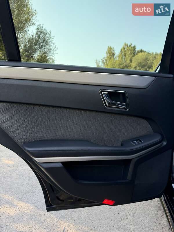 Седан Mercedes-Benz E-Class 2010 в Хмельницькому фото 19 Седан Mercedes-Benz E-Class 2010 в Хмельницькому