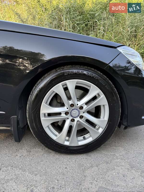 Седан Mercedes-Benz E-Class 2010 в Хмельницькому фото 31 Седан Mercedes-Benz E-Class 2010 в Хмельницькому