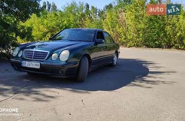 Седан Mercedes-Benz E-Class 2001 в Первомайську