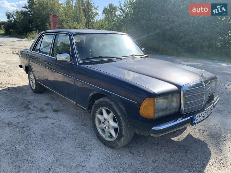 Mercedes-Benz E-Class 1979