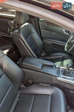 Седан Mercedes-Benz E-Class 2013 в 